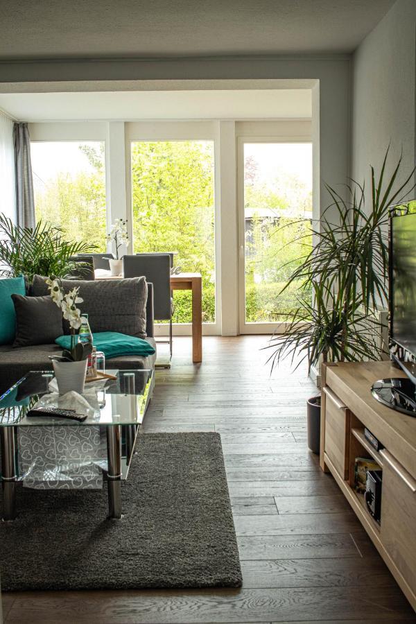 Ebersdorf  Ferienwohnung Am Schlosspark מראה חיצוני תמונה